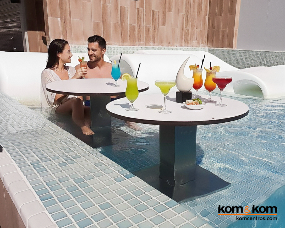 Highbar: Terraza Chill Out en la Azotea del hotel Odissey Room en el centro de Alicante. Proyecto Integral de Kom&Kom